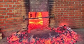 일반 찜질방은 명함도 못 내민다… 숯가마 고수들만 안다는 경기도 겨울 성지