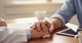 “아이가 아파도 갈 병원이 없다” 똘똘 뭉쳐 병원에 돈 기부한 강릉 아빠들