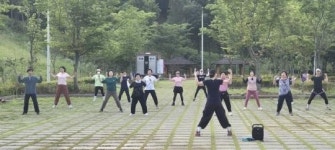 전남 강진군,생활체조 열풍 속 군민 건강도 쑥쑥!