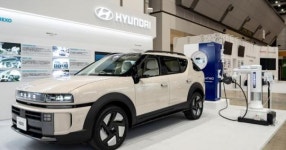 집에 전기 대주는 자동차…열도 홀린 움직이는 발전소의 정체