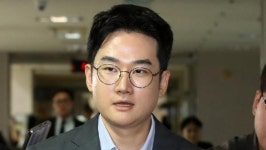 ‘피습 자작극 의혹’ 정이한 전 부산시장 후보 결국 구속
