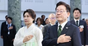 이 대통령 “해외 순방 열심히 하는 이유? 임기가 헌법상 정해져 있으니까“