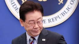 “김지용, 친윤 아닌 반윤”…이 대통령이 밤사이 잇따라 올린 ‘반박 글’