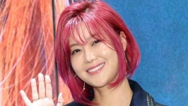'이 사진'이 올라오다니…이규한과 결혼 깜짝 발표 후, 솔비가 직접 올린 게시물