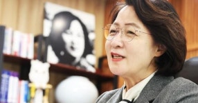 추미애 “정치적 화형 당하더라도 소방 인건비 문제 해결... 빨대 발언은 마음속 무게 표현”