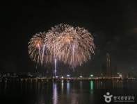 서울 세계불꽃축제, 최고 명당은…노량진, 대방동, 사육신 공원