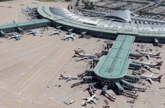 [이진의 비행소년] 김포공항 도착 예정인데 인천공항에 착륙 이유