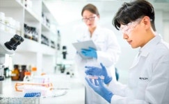 코로나 엔데믹 준비하는 제약바이오 업계