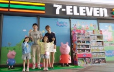 세븐일레븐, 어린이 겨냥 애니 페파피그 콘셉트 점포 선봬
