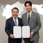 [유통가 투데이] bhc치킨, 전지현과 재계약...10년 인연 外