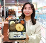 [유통가 투데이] GS25, 김혜자도시락 누적 400만개 판매 外