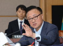 고동진 의원 AI산업 근로자 주 52시간 예외적용법 국회 제출