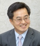 김동연 부총리, 스마트공장 보급확대 위한 산업현장 간담회
