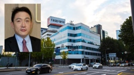 윤재승 대웅제약 회장 개인회사 4곳, 소속은 네이버?…내부거래도 존재