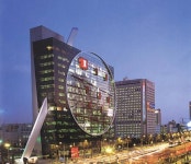 HDC현대산업개발, 여직원 비율 최고…알고보니 비정규직 75%