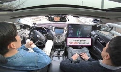 LG유플러스-한양대, 세계 최초 5G 자율주행차 공개 시연
