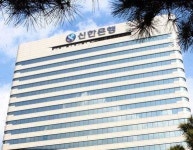 한-일 갈등 장기화, 신한은행 역할론 대두