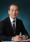 [2020 CEO열전] 허인철 오리온그룹 부회장, ‘야심작’ 제주용암수 등 신사업에 총력