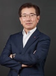 [CEO FILE] 난제 풀어낸 김종현 LG에너지솔루션 사장, 하반기 IPO 향해 뛴다