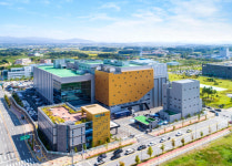 에코프로비엠, 포항 양극재 공장 준공 2년 연기