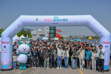 상상인그룹, 임직원‧가족과 함께 ‘걷기 프로젝트’ 진행