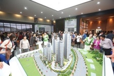 대우건설, 광명역 푸르지오 견본주택에 5000여명 몰려...지역개발 호재 영향