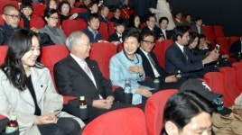 박 대통령 덕수네 가족과 국제시장 관람…감동이네