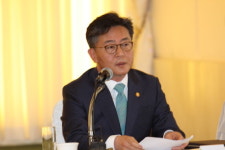 홍용표 장관, 전남도와 땅끝협력사업 대북사업 논의