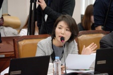 전희경, 백남기 뇌사진단 동영상 진상확인…백선하 마취로 전공의 오인