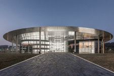 완성차 이어 한국·금호타이어도 공장 임시 휴업