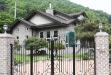 야권 윤미향 의혹 더 늦기 전에 확실하게 털어라 일제히 공세