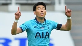손흥민, 토트넘 팬들도 인정한 '찐 MVP'…스퍼스웹, MVP 등 3관왕 선정