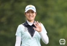 박민지, 이정은 2타 차 제치고 MBN 여자오픈 2연패 성공…KLPGA 통산 4승