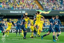 아스날, 비야레알에 1차전 1-2 패배 [유로파리그 4강]