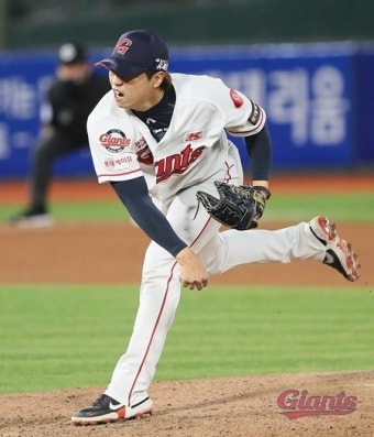 구승민, 열흘만에 1군 복귀…롯데 불펜 사정 좀 나아질까