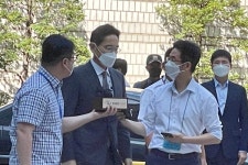 이재용 부회장, 사법리스크는 현재 진행형