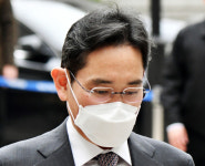 삼성웰스토리 압수수색…법치 이행 맞나
