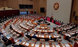 국회 사무총장, 또 ‘전직 의원’ 재취업 자리 되나