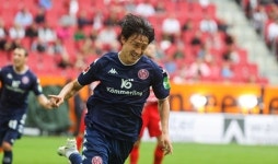 이재성, 교체 출전해 극장 결승골…시즌 첫 골로 마인츠 2-1 승리 이끌어