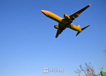 [특징주]일본입국 규제완화 가능성 항공·여행주 급등