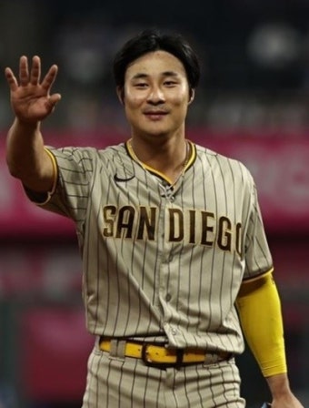 김하성 '홈런 포함 3안타 5타점' 폭발, MLB 첫 100안타 돌파…샌디에이고 대승 주역