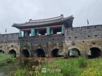 수원시 수원화성 성곽길 돌고, 상품권 받으세요