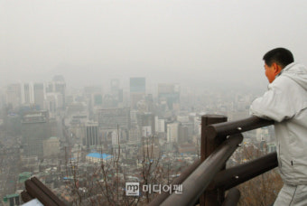서울 미세먼지주의보 발령…초미세먼지주의보도 유지