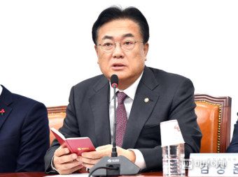 정진석 