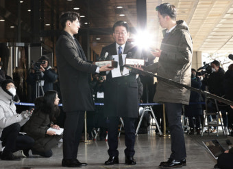 민주당, 검찰 이재명 2차 소환 조사에 '폭풍전야'