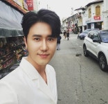 신성, 여심 녹이는 조각 비주얼