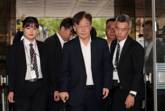 '이재명 압수수색 376회 주장'에 검찰, 