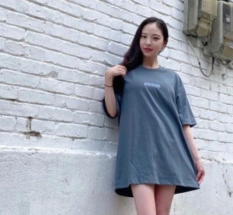 오마이걸 출신 진이, 카리나이재욱 조롱 논란에 2차 사과
