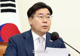 '친명' 박찬대, 민주당 원내대표 출사표…강한 야당 시동