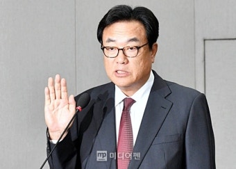 정진석 등 대통령실 고위 참모진, 崔권한대행에 사의 표명